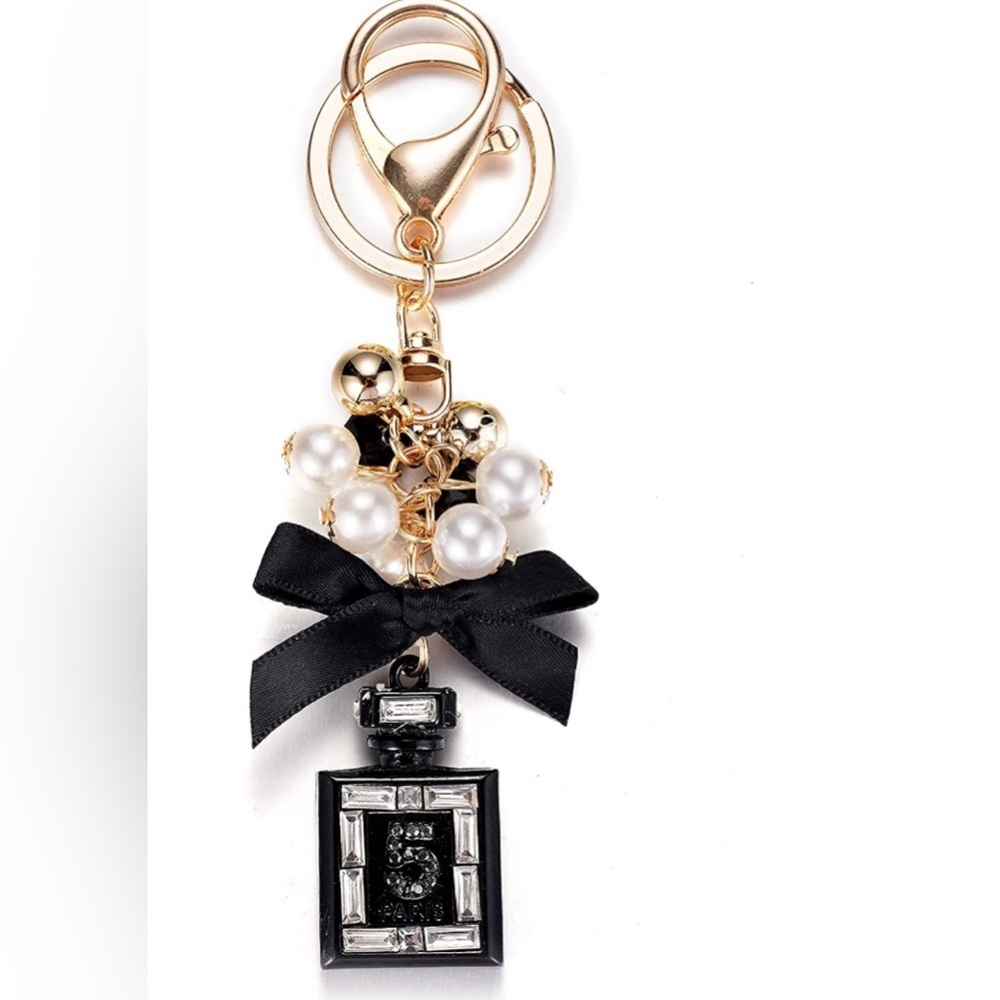 Stylish Keychain - Picture 6 of 6